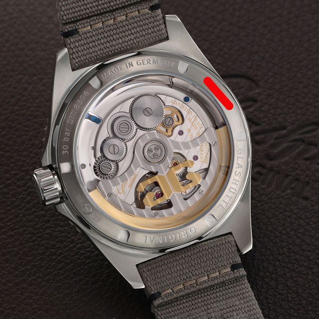 Glashutte Original SeaQ Panorama Date 1-36-13-02-81-34 Image 2